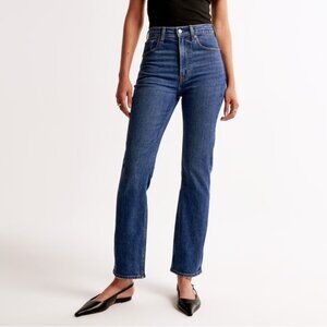 Abercrombie & Fitch The Ankle Straight Ultra High Rise Jeans in 8 Short